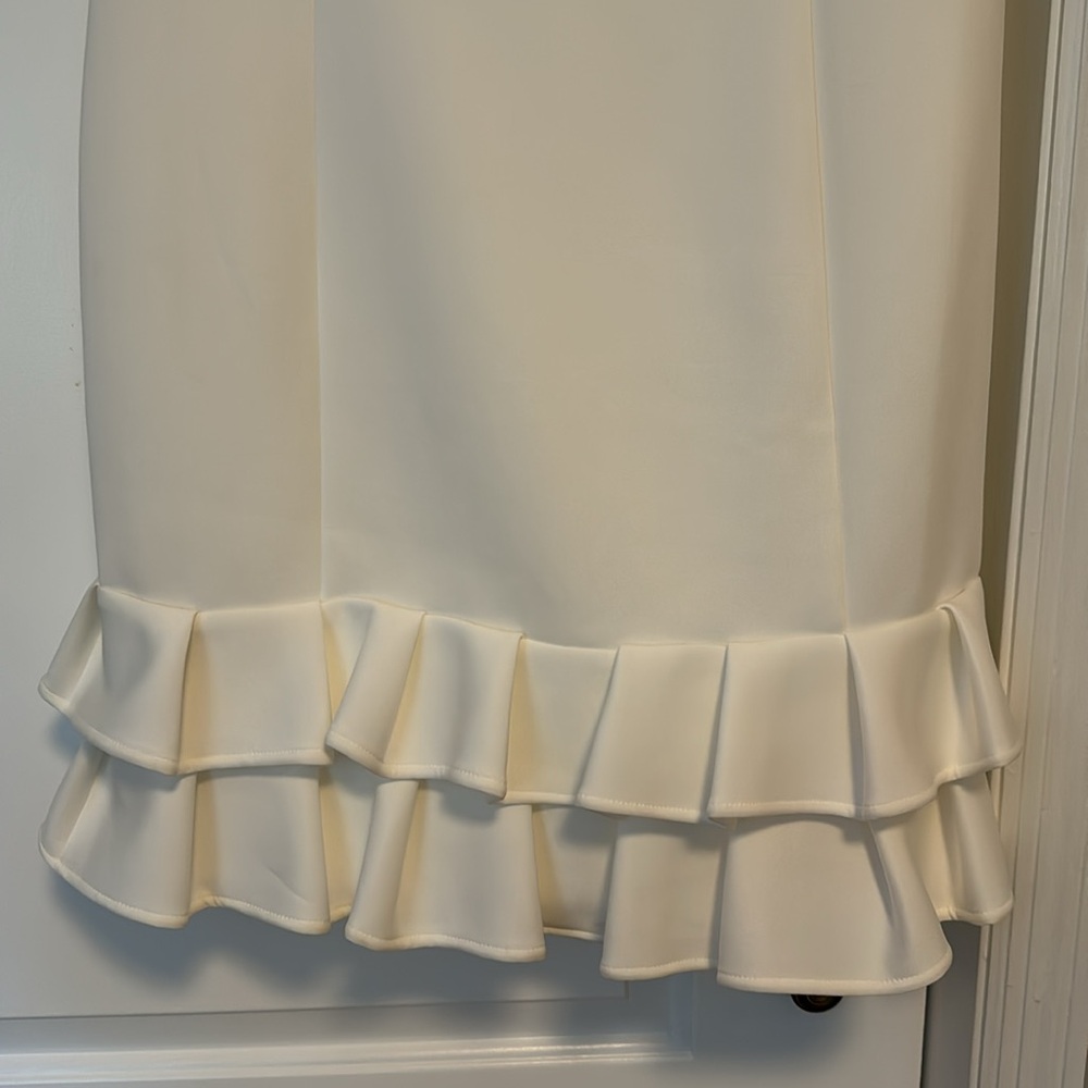 NWT Elegant White Sleeveless Dress - Picture 4 of 10